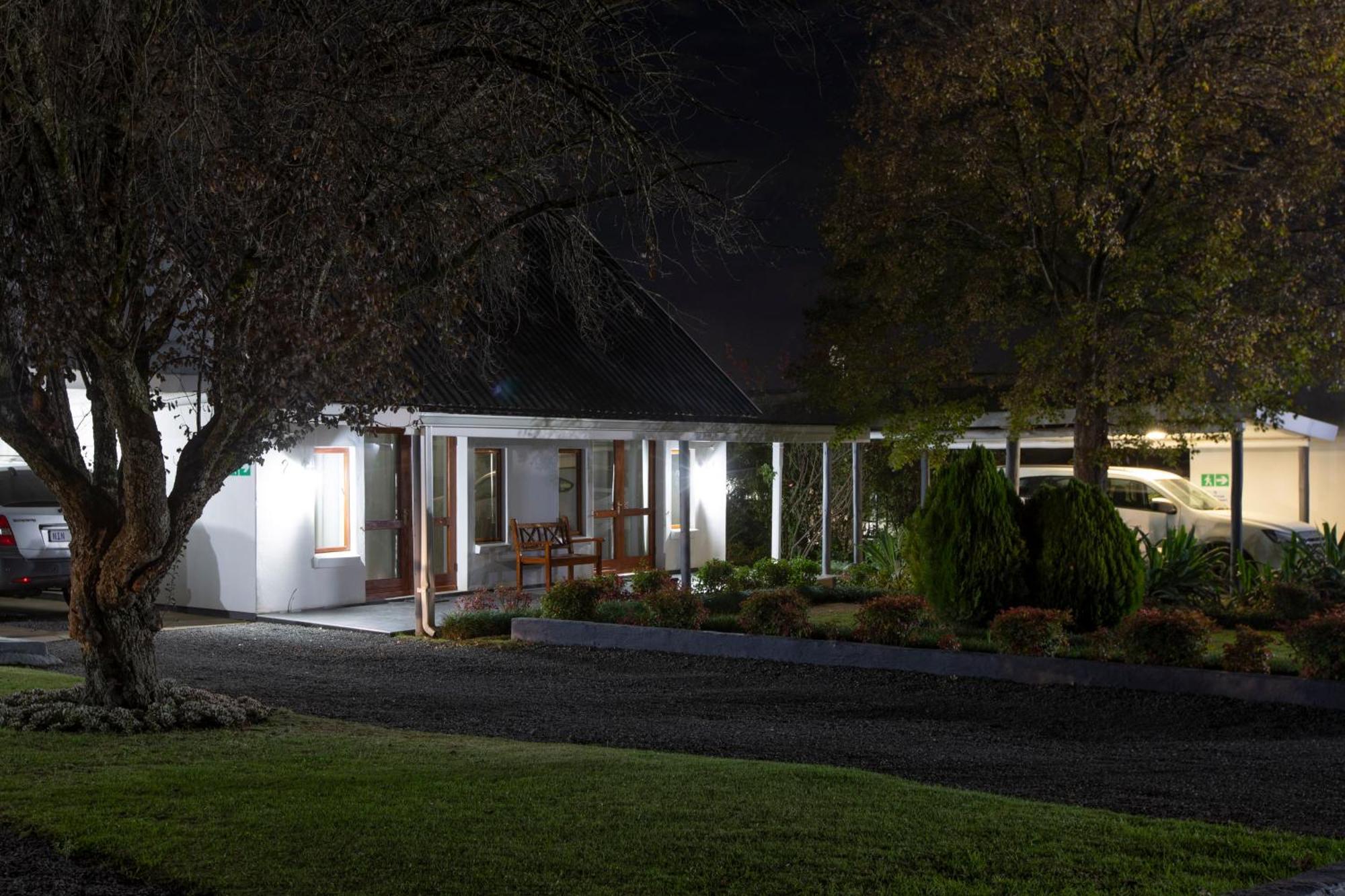 Mount Currie Inn Kokstad  Buitenkant foto